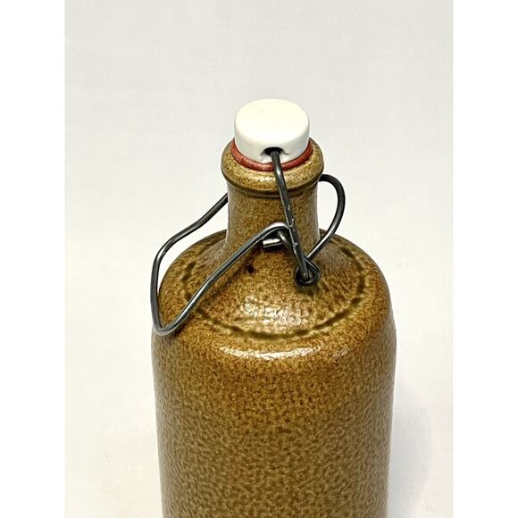Vintage MKM Stoneware Beer Bottle w/ Porcelain Lid & Bale Collectors - Picture 3 of 7